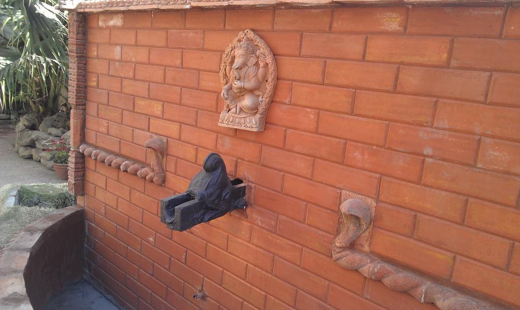 Amar Hotel Kathmandu Exterior photo