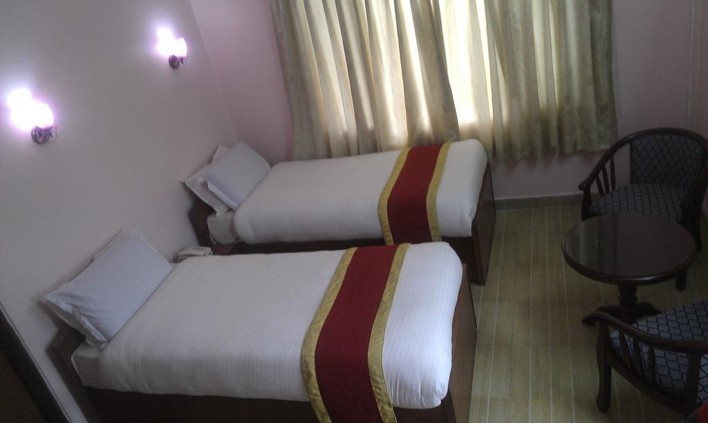 Amar Hotel Kathmandu Room photo