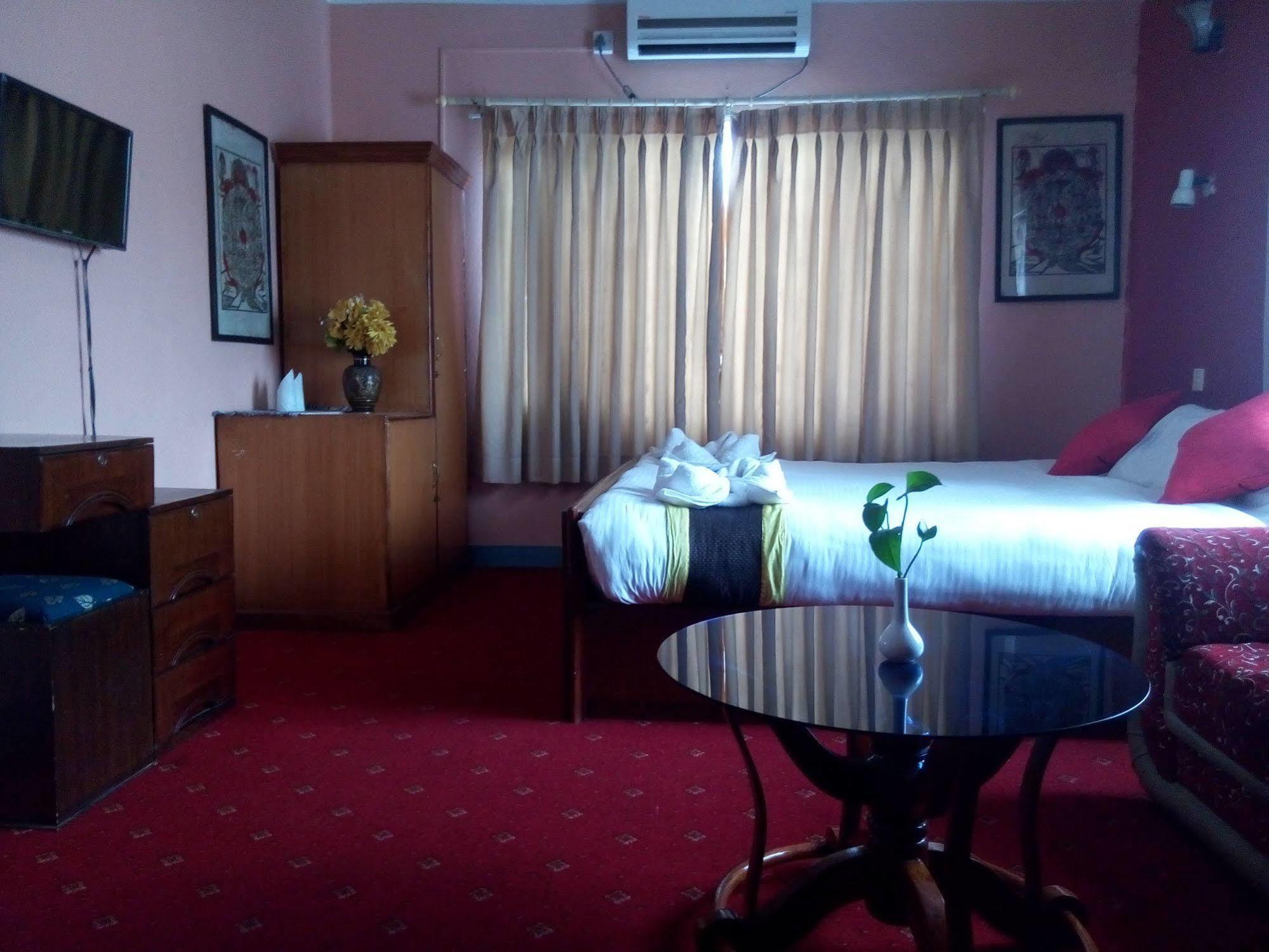 Amar Hotel Kathmandu Exterior photo